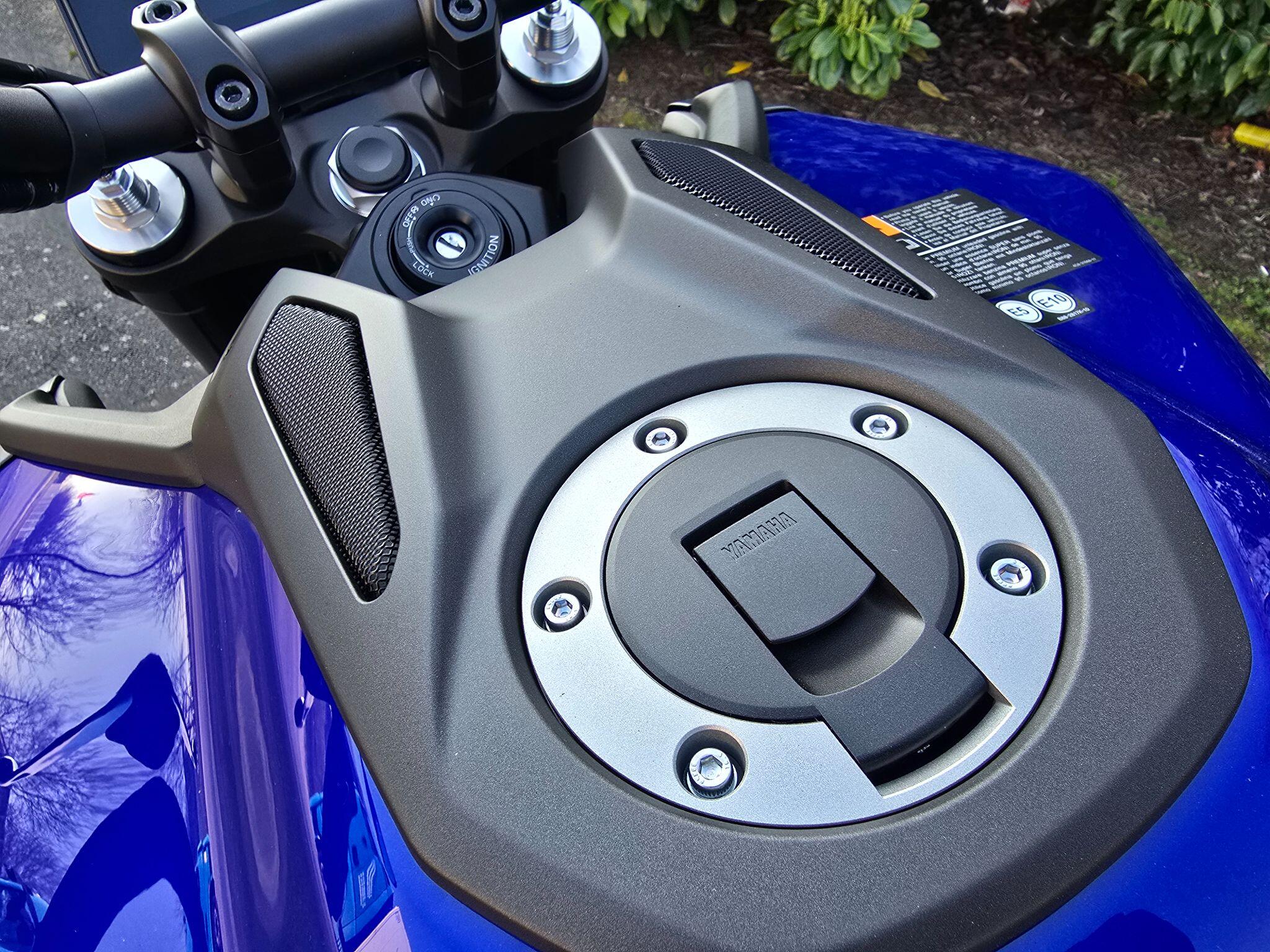 2026 Yamaha 900 Hyper-naked Euro 5